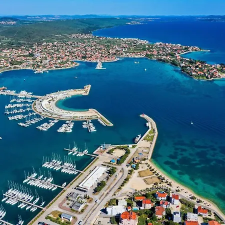 With A Parking Space Sukosan, Zadar - 14096 Apartment
